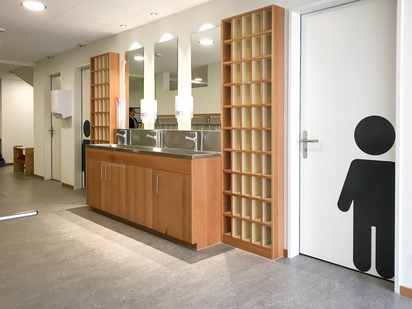 WC-Piktogramme stilistisch spannend eingesetzt